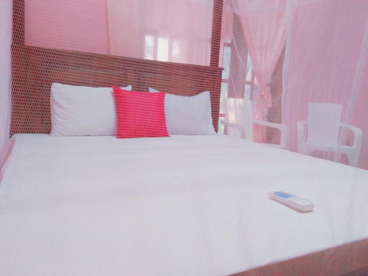 Tharurashmi Sea Pond Villa & Surf Hostel - Hiriketiya ดิคเวลลา ภายนอก รูปภาพ